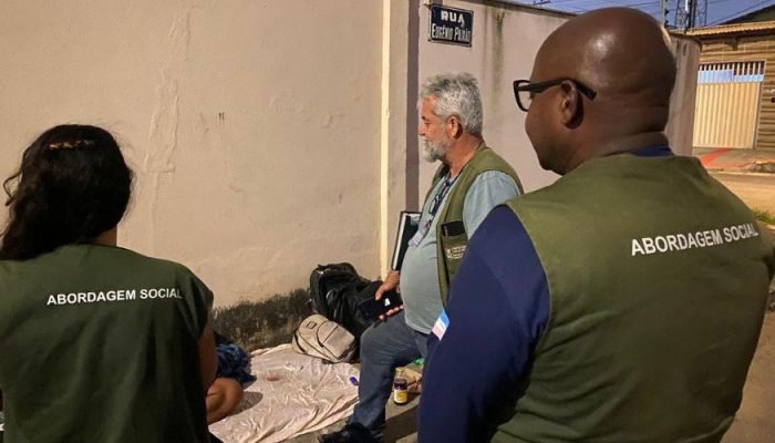 MORADORES DE RUA