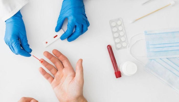 TESTE RÁPIDO HIV SIFILIS