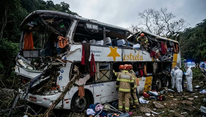 Acidente em Petrópolis – ônibus operava de forma clandestina, revela ANTT