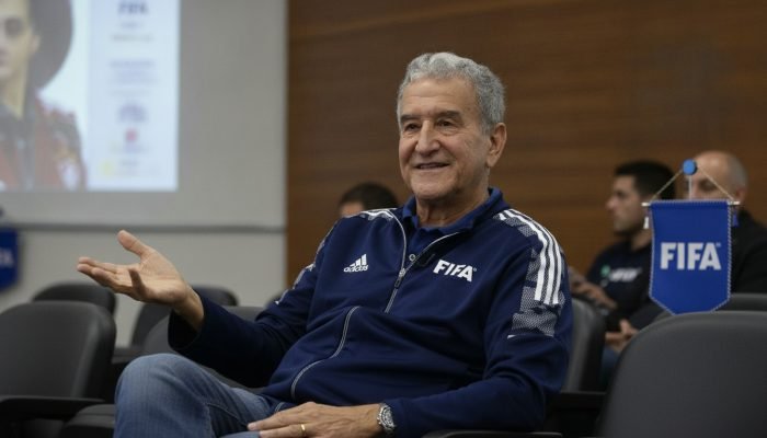 Carlos Alberto Parreira tem melhora expressiva e pode deixar UTI nos próximos dias